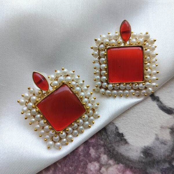 Brass Gold Plated Radiant Ruby Monalisa Stone Studs With Pearl Lariya