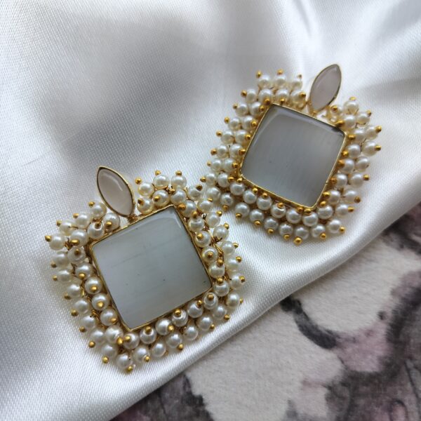 Brass Gold Plated Grey Monalisa Stone Studs With Pearl Lariya