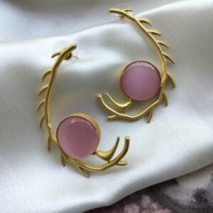 Mountbatten Pink Monalisa Blossom Earrings