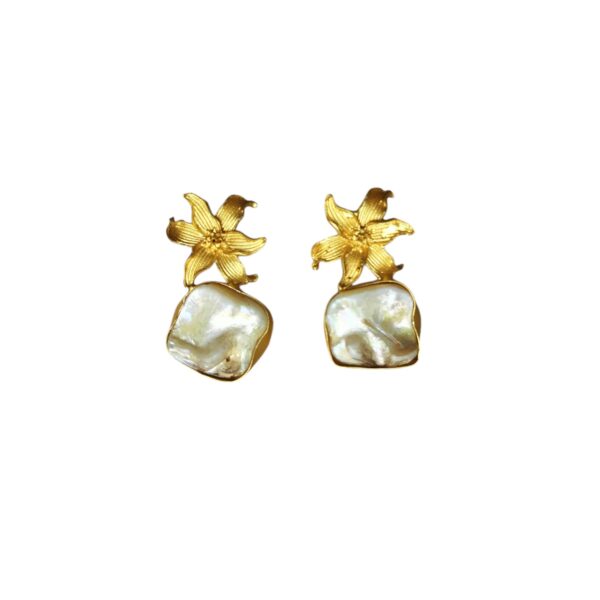 brass-gold-plated-floral-elegance-mop-studs