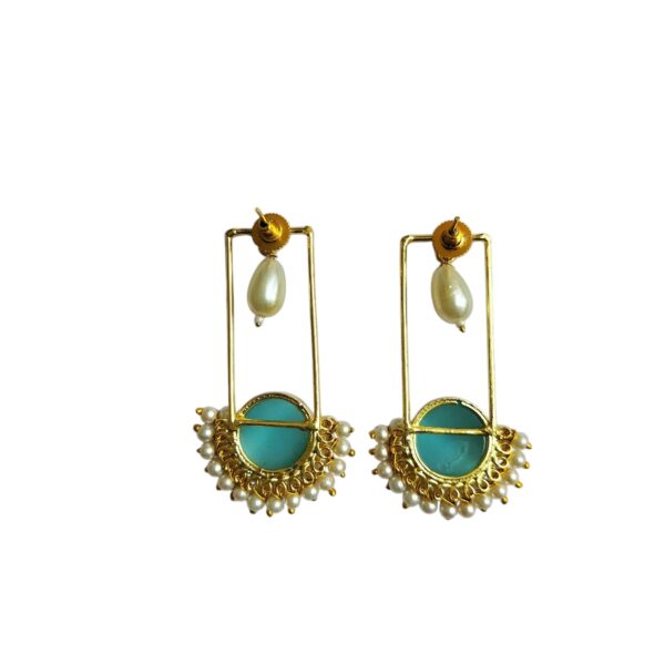 brass-gold-plated-sea-turtle-earrings-with-monalisa-stone-and-pearl-accents