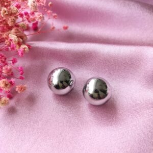 Silver Orbit Gleam Stud Earrings – Front View