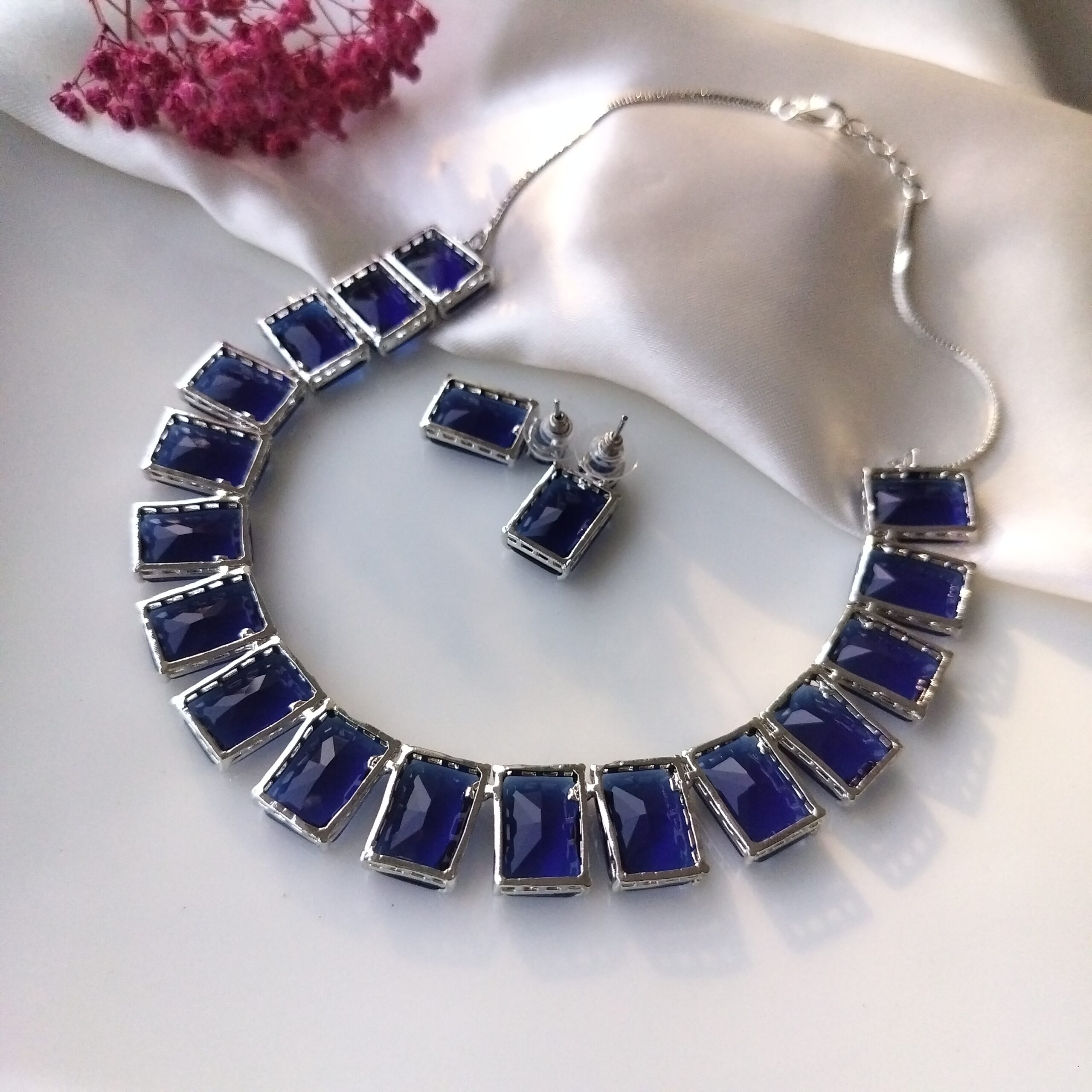 Back view and clasp of the Sapphire Blue choker necklace